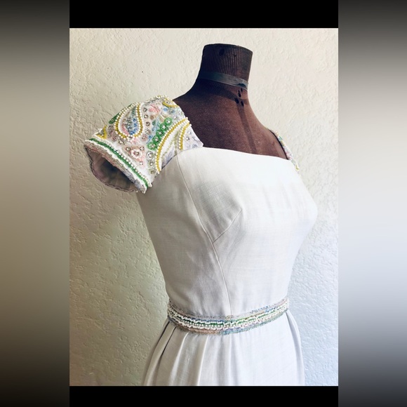 Vintage 1960’s Pat Sandler beaded white linen dress - Picture 4 of 10